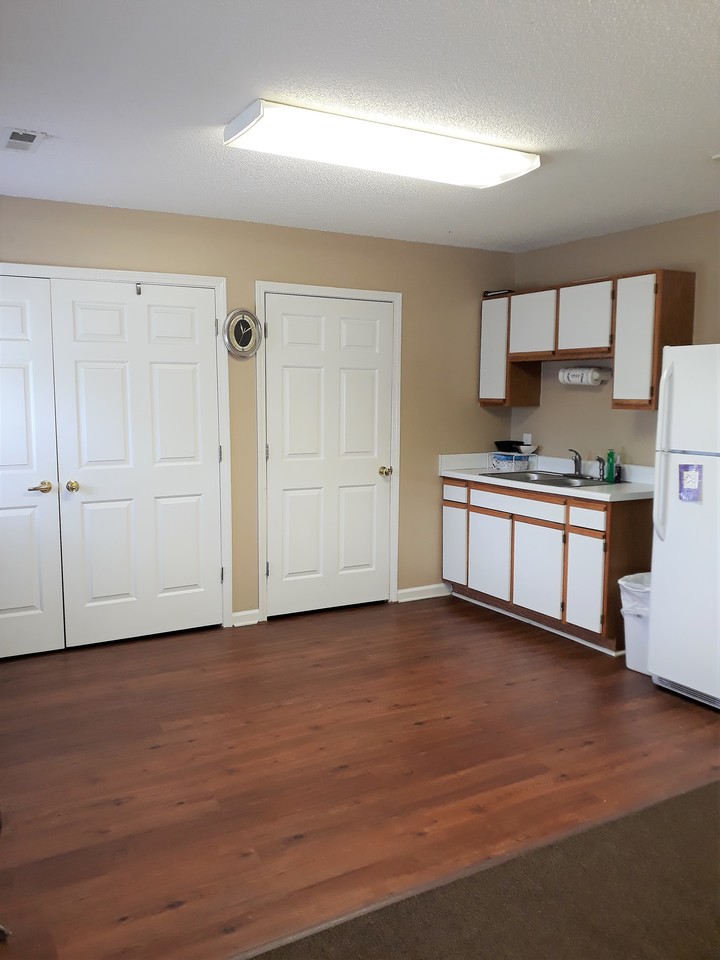 Somerset Court Apartments | Community Housing Partners