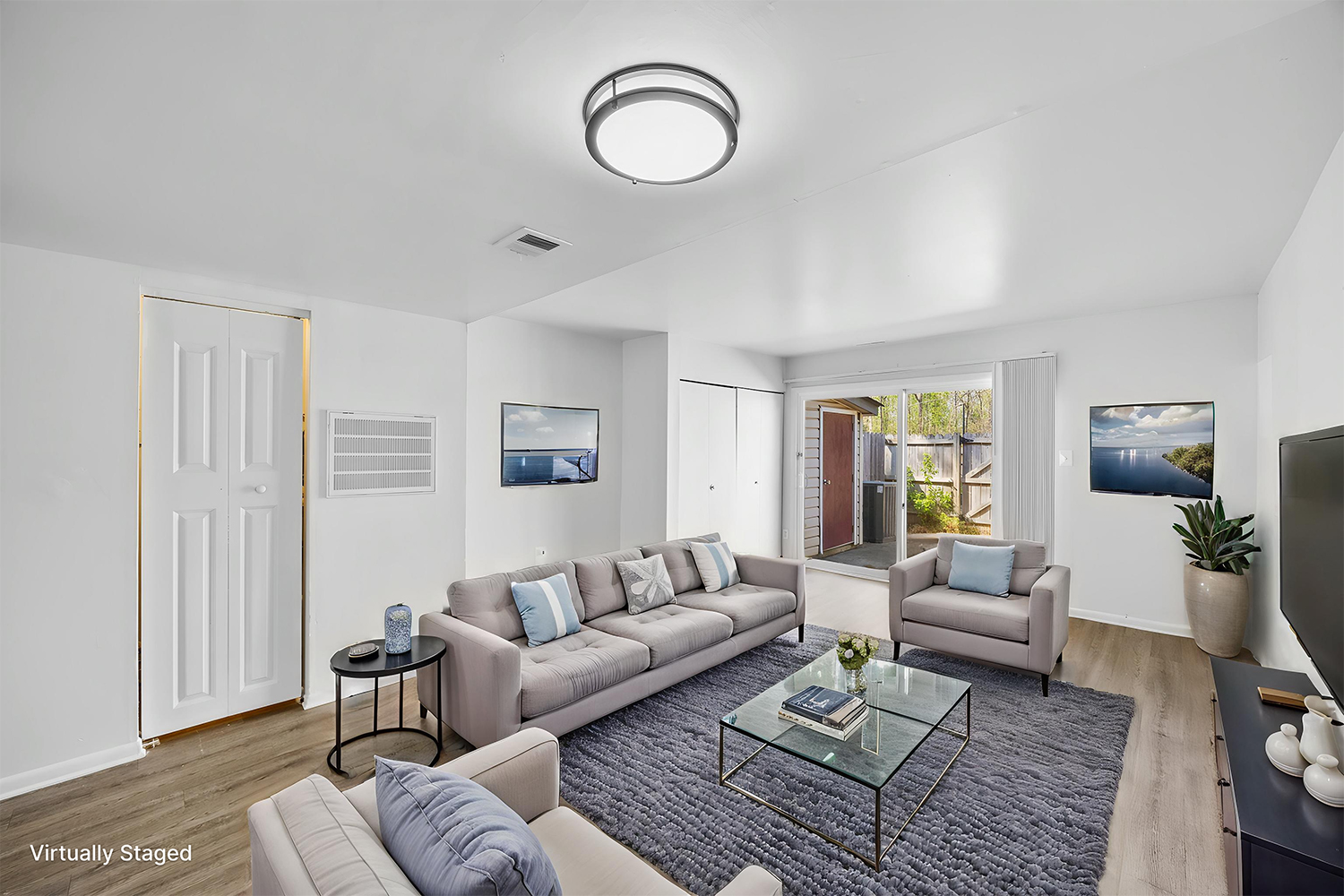 Townhomes of Ashbrook living room