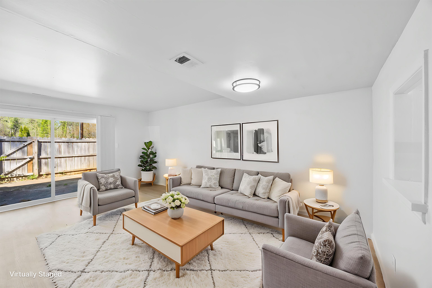 Townhomes of Ashbrook living room