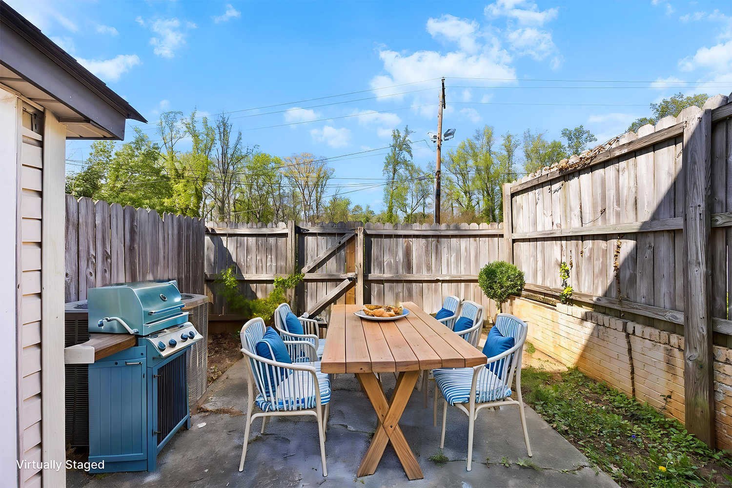 Townhomes of Ashbrook patio
