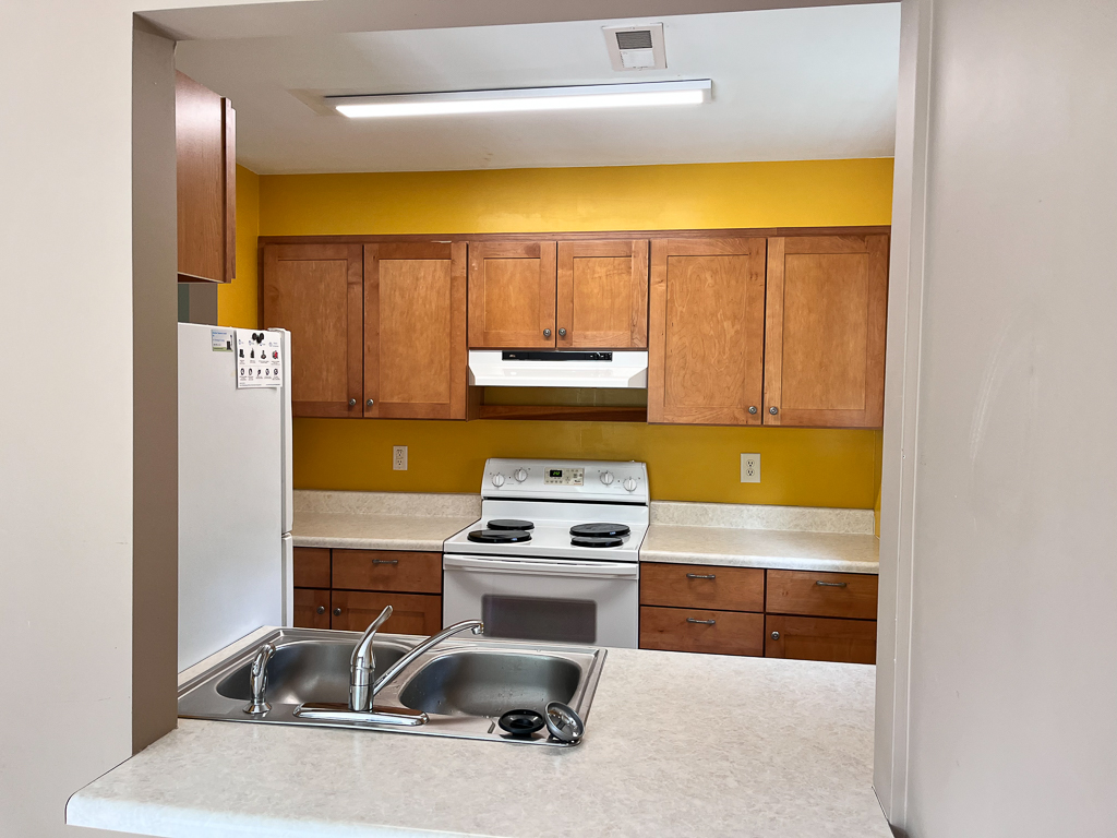 202 Prospect interior kitchen