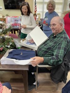 CHP resident receiving their Warm Wishes