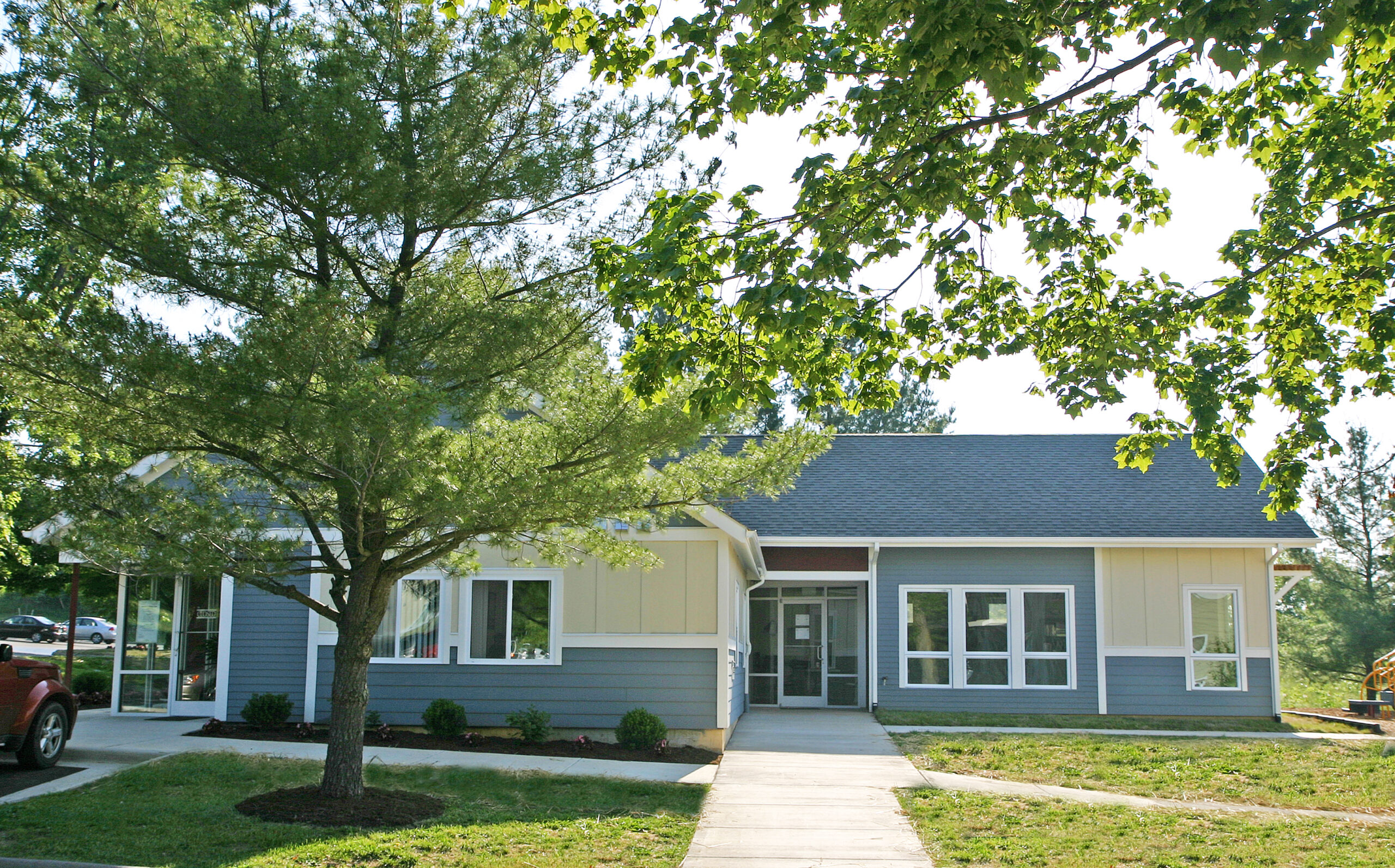 Exterior of community building at Linden Green Apartments