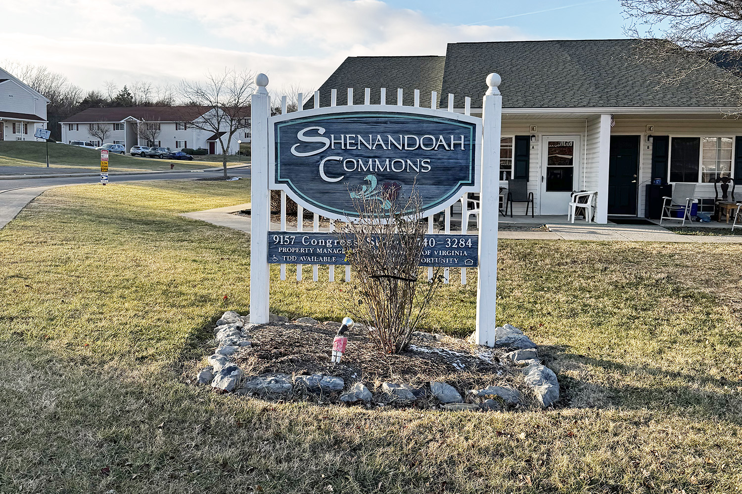 Shenandoah Commons sign