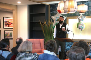 Geoff Boyle speaking at the ribbon cutting